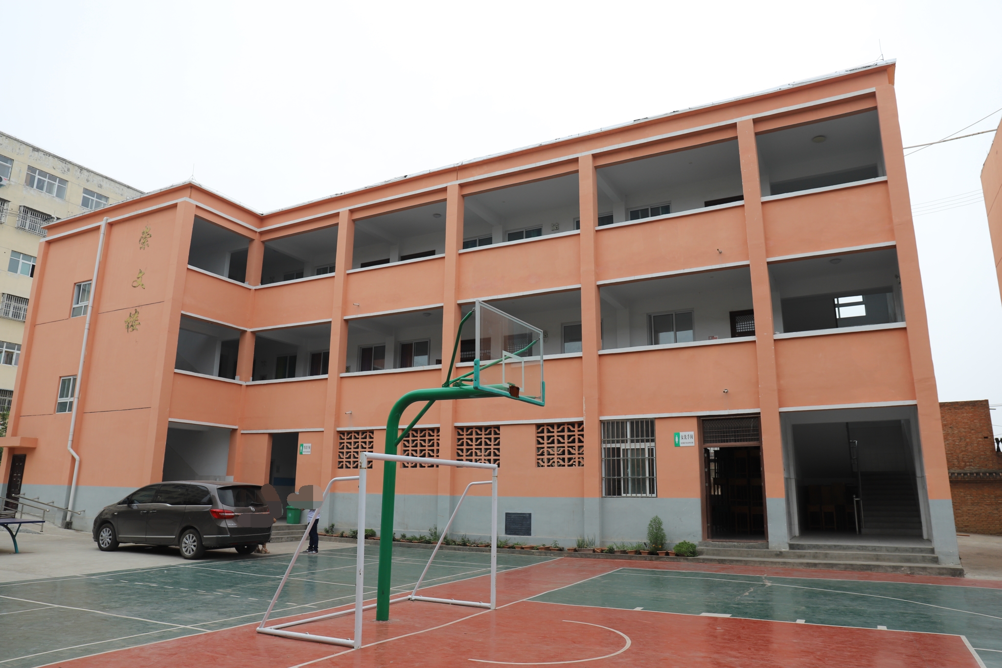 新安縣某學校教學樓裂縫影響程度鑒定